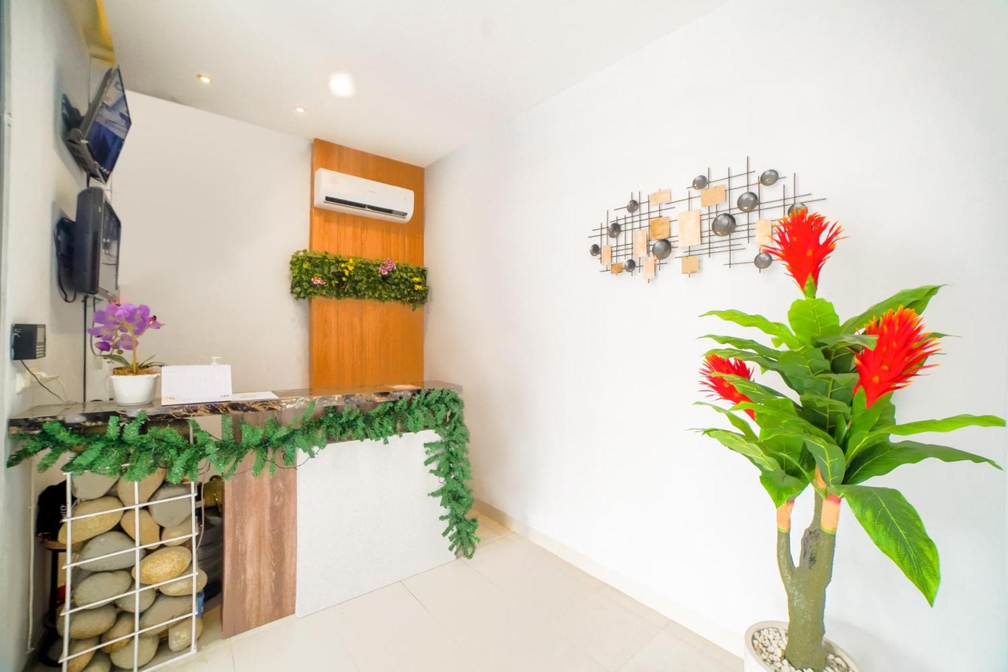 Capital O 90874 Millenium Inn 2 Medan Luaran gambar